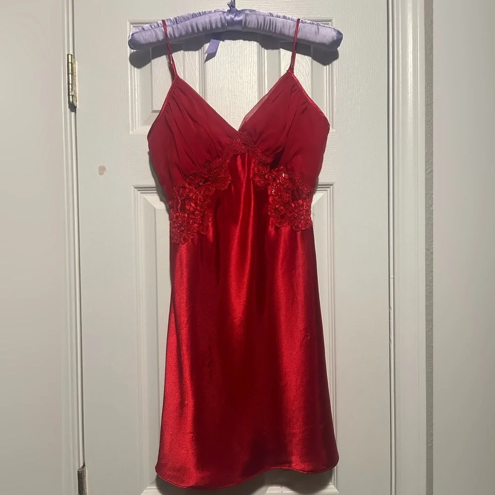 Vintage Victoria's Secret Gold Label Semi Sheer Lace Red Slip Dress Size Medium
